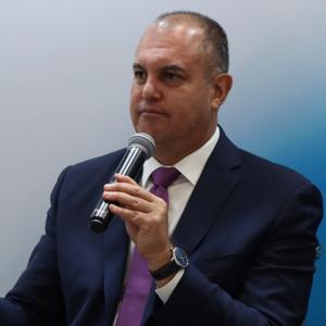 "Hechos y Derechos", Doctor Marco A. Tinoco