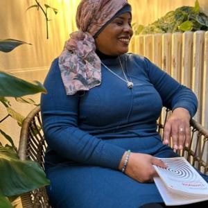 Etres une femme émotive dans un monde qui demande de tenir
