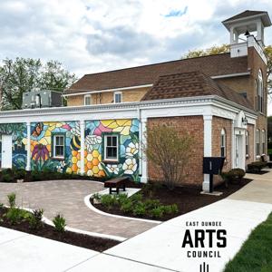 Art of the Fox - East Dundee