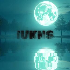 IUNKS