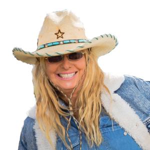 MULE TALK! With Cindy K Roberts & Meredith Hodges - Lucky Three Ranch by Cindy K Roberts - Meredith Hodges - Lucky Three Ranch