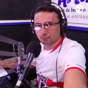 Repórter Jô Pinheiro