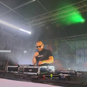 Electronic Impressions with Danny Grunow by Danny Grunow