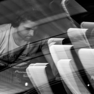 Deep Melodic Progressive House