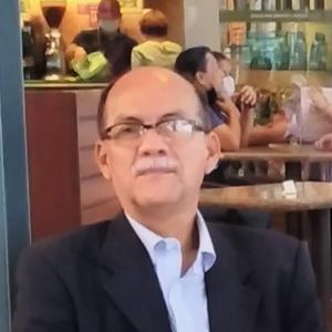 Dick Richard Sellán Bajaña Voces y Miradas de los Comunes Periodismo al Pie del Café.