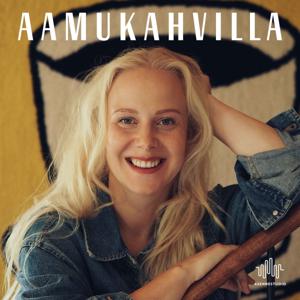 Aamukahvilla by Henriikka Reinman