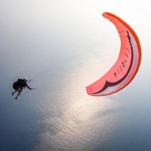 The Paragliding Debrief by Lee Tryhorn